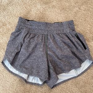 Lululemon Tracker Short 4"